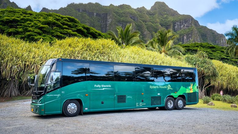 The City and County of Honolulu has announced a new Hanauma Bay package with transportation on electric buses from Roberts Hawaii.