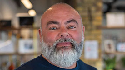 Agents must embrace the 'analog rebellion'