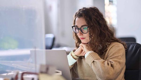 Booking to Breakthrough: Travel Advisor Education in the Digital Age