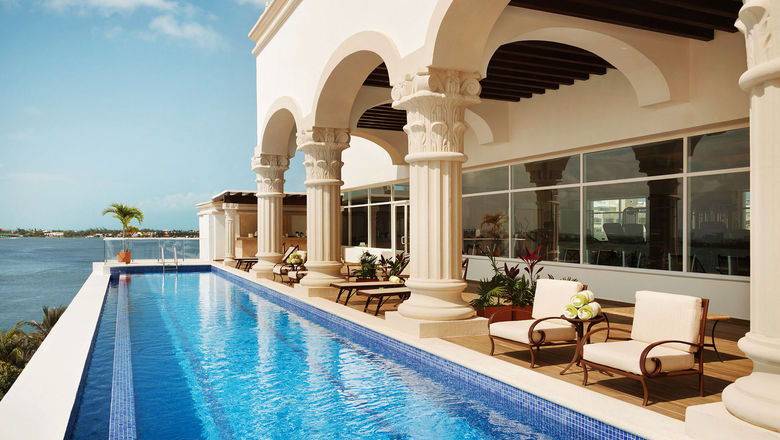 Swim-up accommodations at the Hyatt Zilara Cancun.