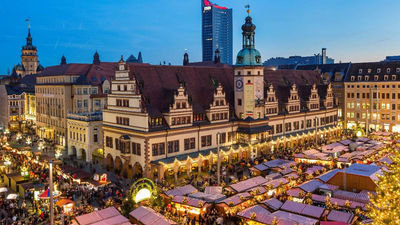 The Leipzig Christmas market transforms the square in front of the Old Town Hall.